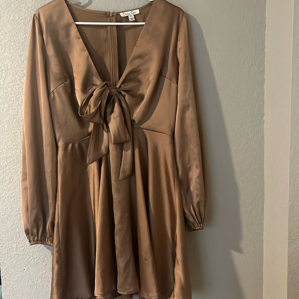Dress day brown tie dress